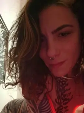 Morea44  live sex cam