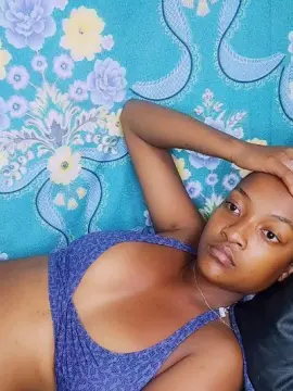 Zeulta  live sex cam