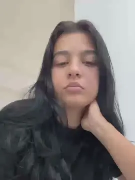 Bbzinha727272  live sex cam