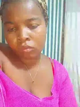 Nadiaflirt  live sex cam