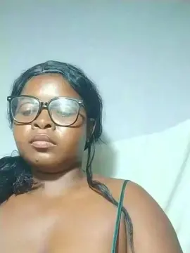 Nadiaflirt  live sex cam