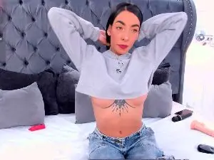 Sweet_shanaiaa  live sex cam