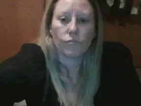 Lucy7455  live sex cam