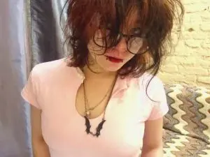 SophiaRenlay  live sex cam