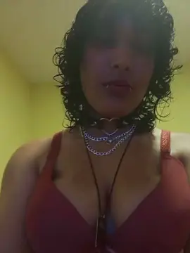Bittersweet20  live sex cam