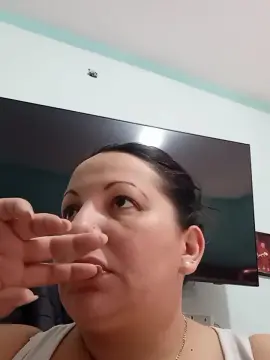 Zamiraarg  live sex cam