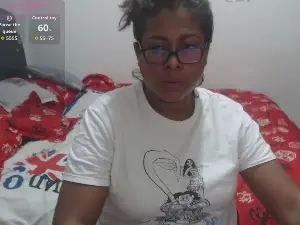 Caprichosa39  live sex cam