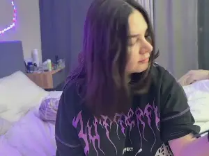 Valevaweheart  live sex cam