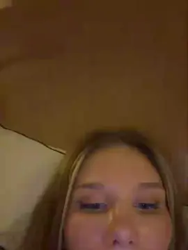 MissIntriga  live sex cam