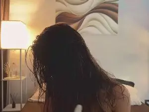 OdessaRiggi  live sex cam