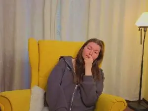 WilletteUher  live sex cam