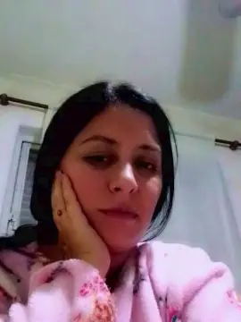 Samantha8  live sex cam
