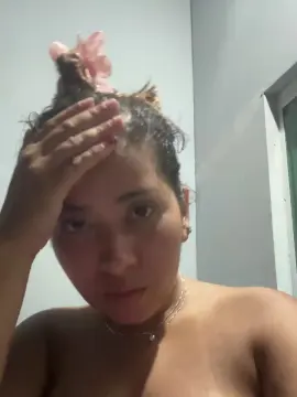 LuizaMartins29  live sex cam