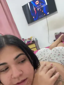Docinho061  live sex cam
