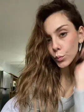 Denuu  live sex cam