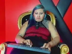 Freyjaxx  live sex cam