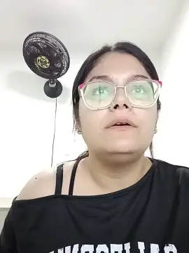 Lunsyu  live sex cam