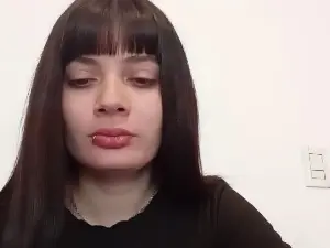 Sassygirl404  live sex cam