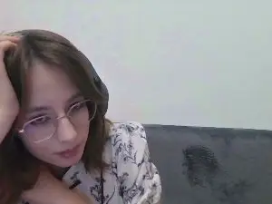 VelvetWieberg  live sex cam