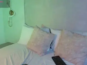 Nhoa_moreno  live sex cam