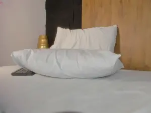 Nhoa_moreno  live sex cam