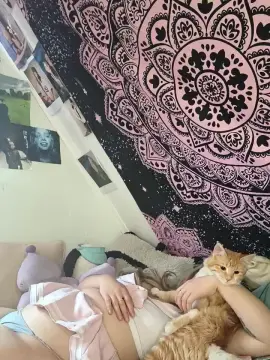 GatikatrosteG  live sex cam