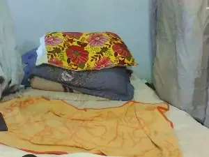 Joliebombe  live sex cam