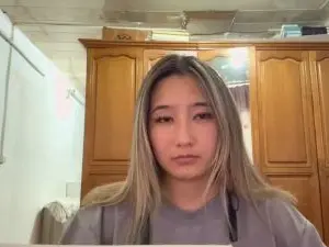 LakieshaCecchi  live sex cam