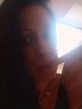 Romanticlady  live sex cam