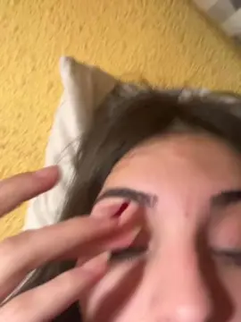 Miaclebarlan  live sex cam