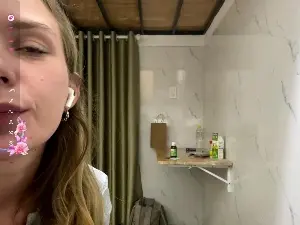 ChristaTolomeo  live sex cam