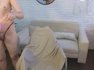 TamilaLim  live sex cam