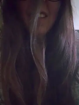 Badgirl129  live sex cam