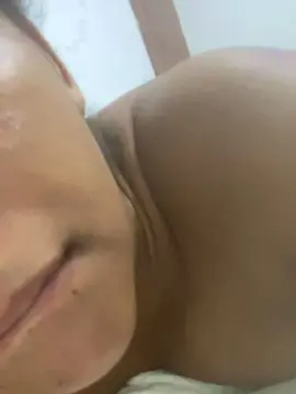 Secretskally  live sex cam