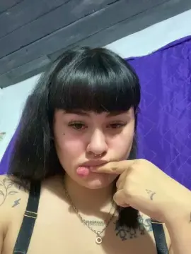 Bebita7777  live sex cam