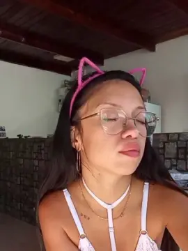 Moondefuego  live sex cam