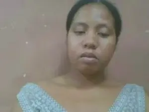 Tharcile  live sex cam