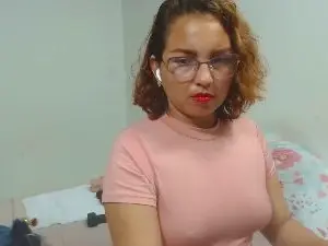 Paola_latina29  live sex cam