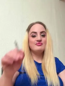 Bonniexx6  live sex cam