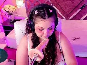 ShylySweet  live sex cam