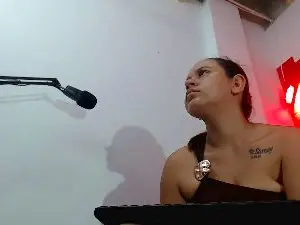 Bdsmforever18  live sex cam