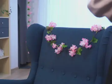 AnniceAbolt  live sex cam