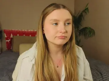 AnniceAbolt  live sex cam