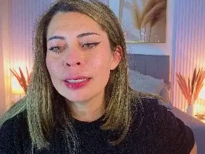_lara1  live sex cam