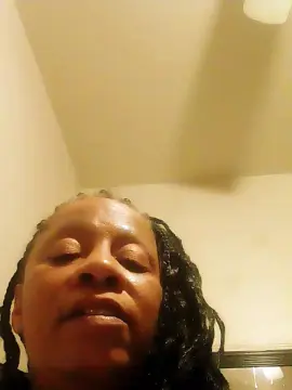 Lady331  live sex cam