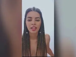 Moren_inha  live sex cam