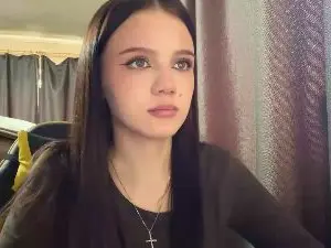 FionaBeagle  live sex cam