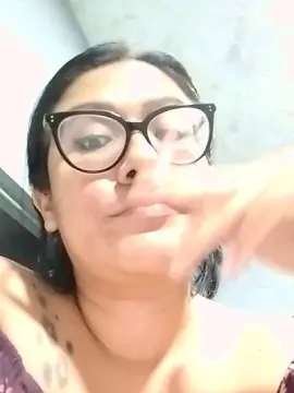 Mirre_sicaru  live sex cam