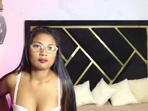 Zaara_Black  live sex cam