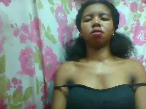 Lydialarin  live sex cam